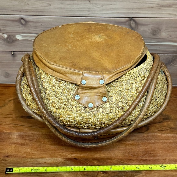 Vintage wicker & leather round rattan handwoven handbag bag tote purse creole - Picture 8 of 10